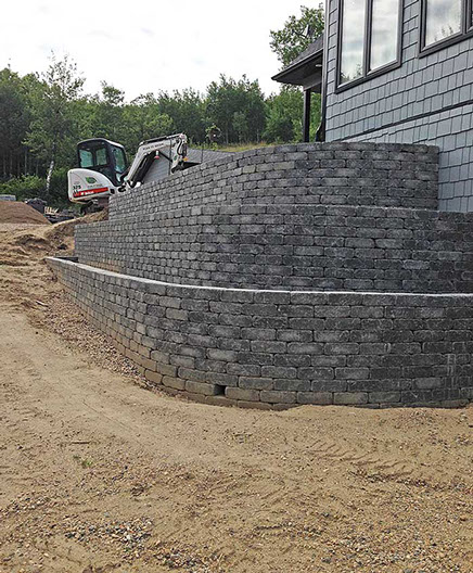 Retaining Wall and Steps Photo 13 - Plan It Green